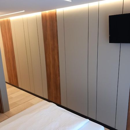 Hotel Hafez Bad Salzuflen Ngoại thất bức ảnh