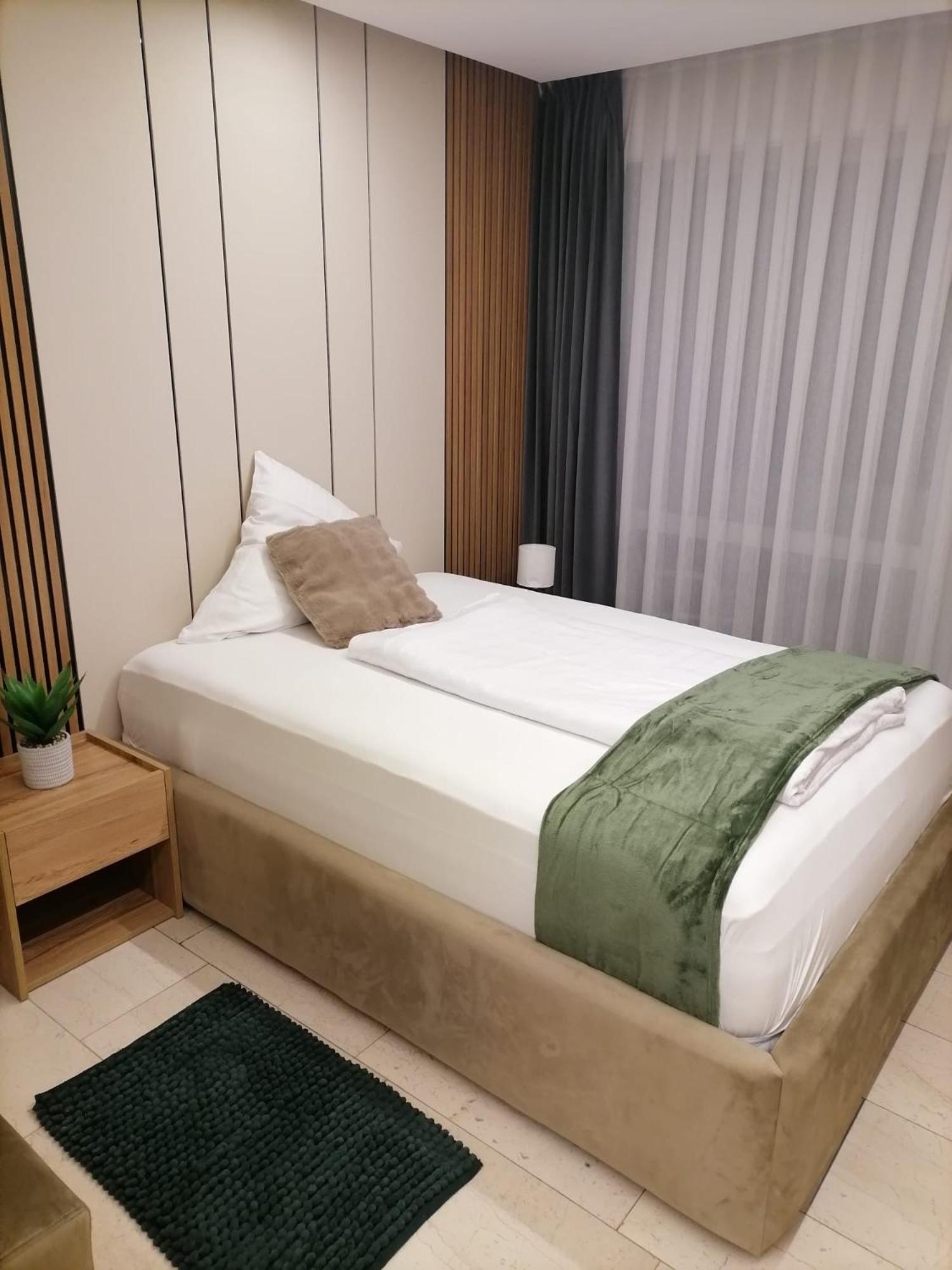 Hotel Hafez Bad Salzuflen Ngoại thất bức ảnh