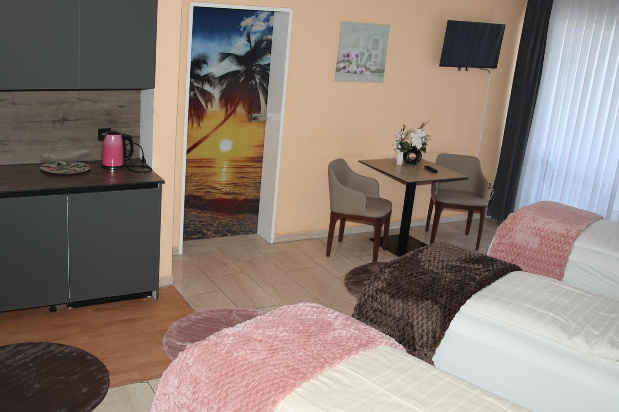 Hotel Hafez Bad Salzuflen Ngoại thất bức ảnh