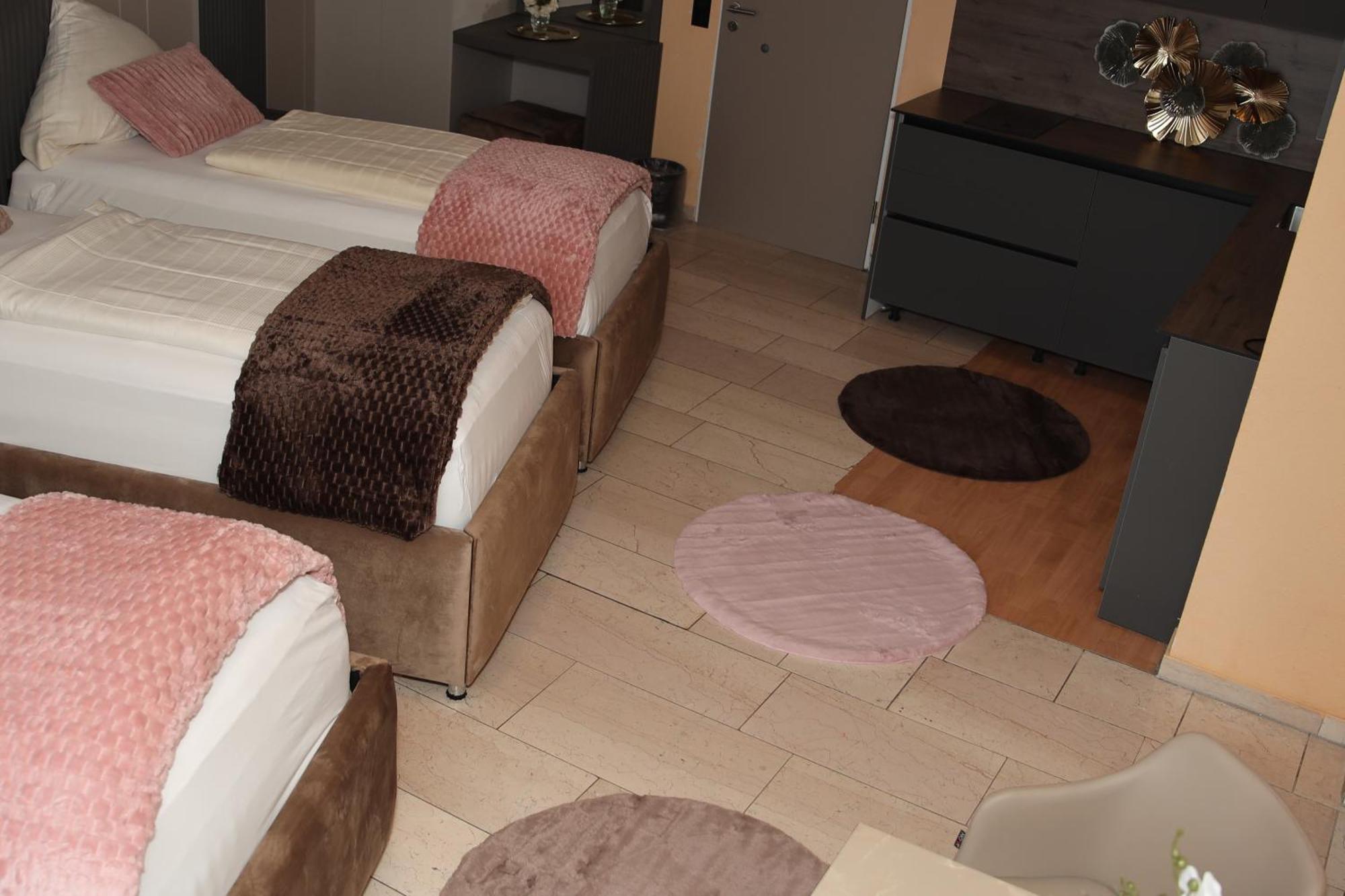 Hotel Hafez Bad Salzuflen Ngoại thất bức ảnh