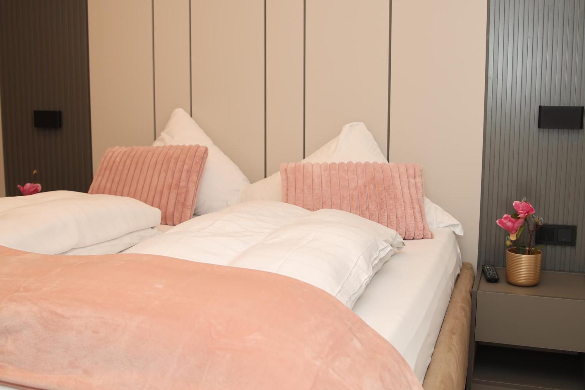Hotel Hafez Bad Salzuflen Ngoại thất bức ảnh