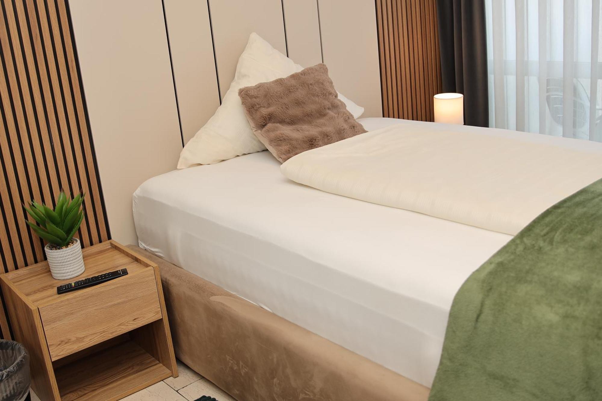 Hotel Hafez Bad Salzuflen Ngoại thất bức ảnh