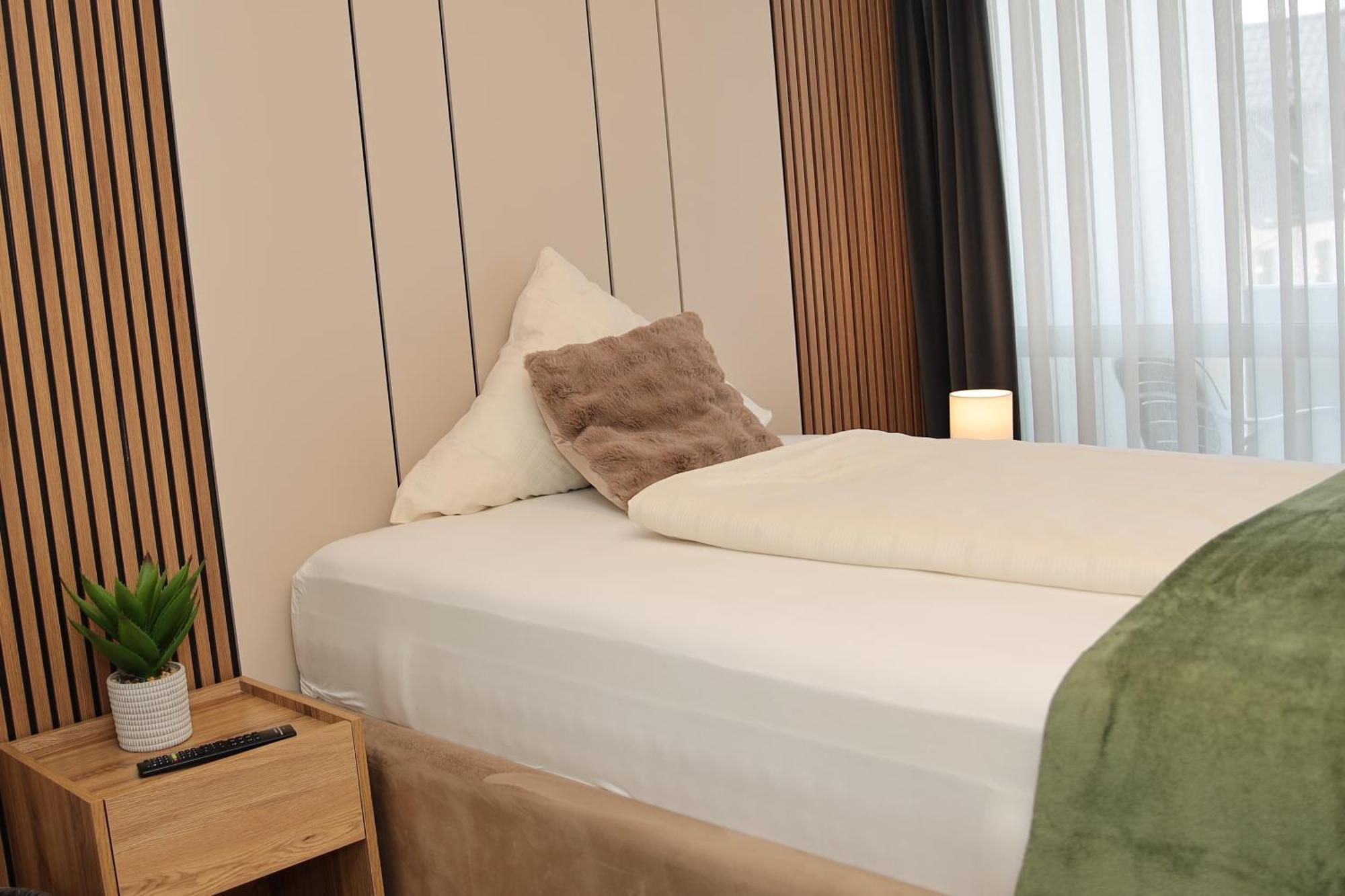 Hotel Hafez Bad Salzuflen Ngoại thất bức ảnh