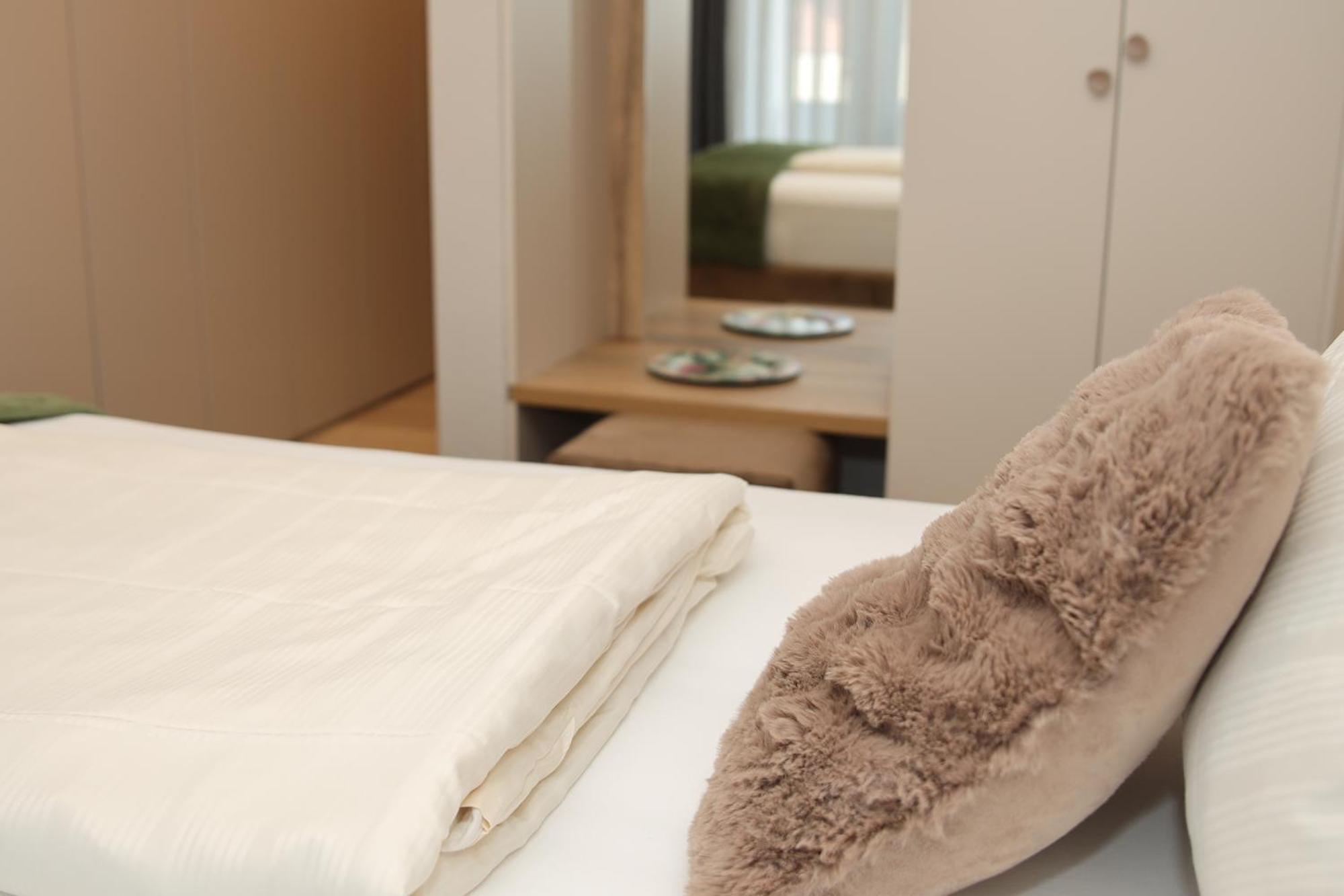 Hotel Hafez Bad Salzuflen Ngoại thất bức ảnh