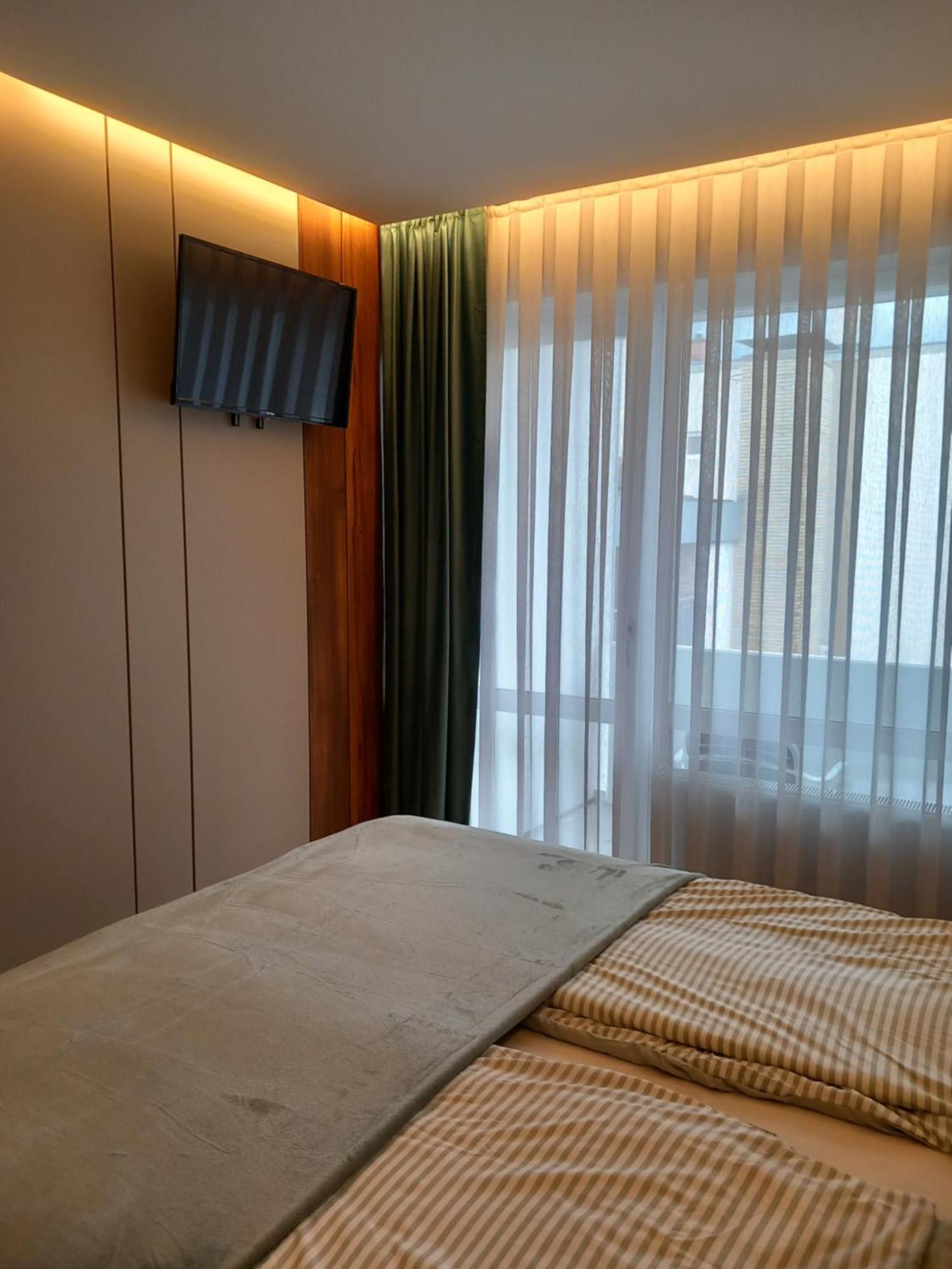 Hotel Hafez Bad Salzuflen Ngoại thất bức ảnh