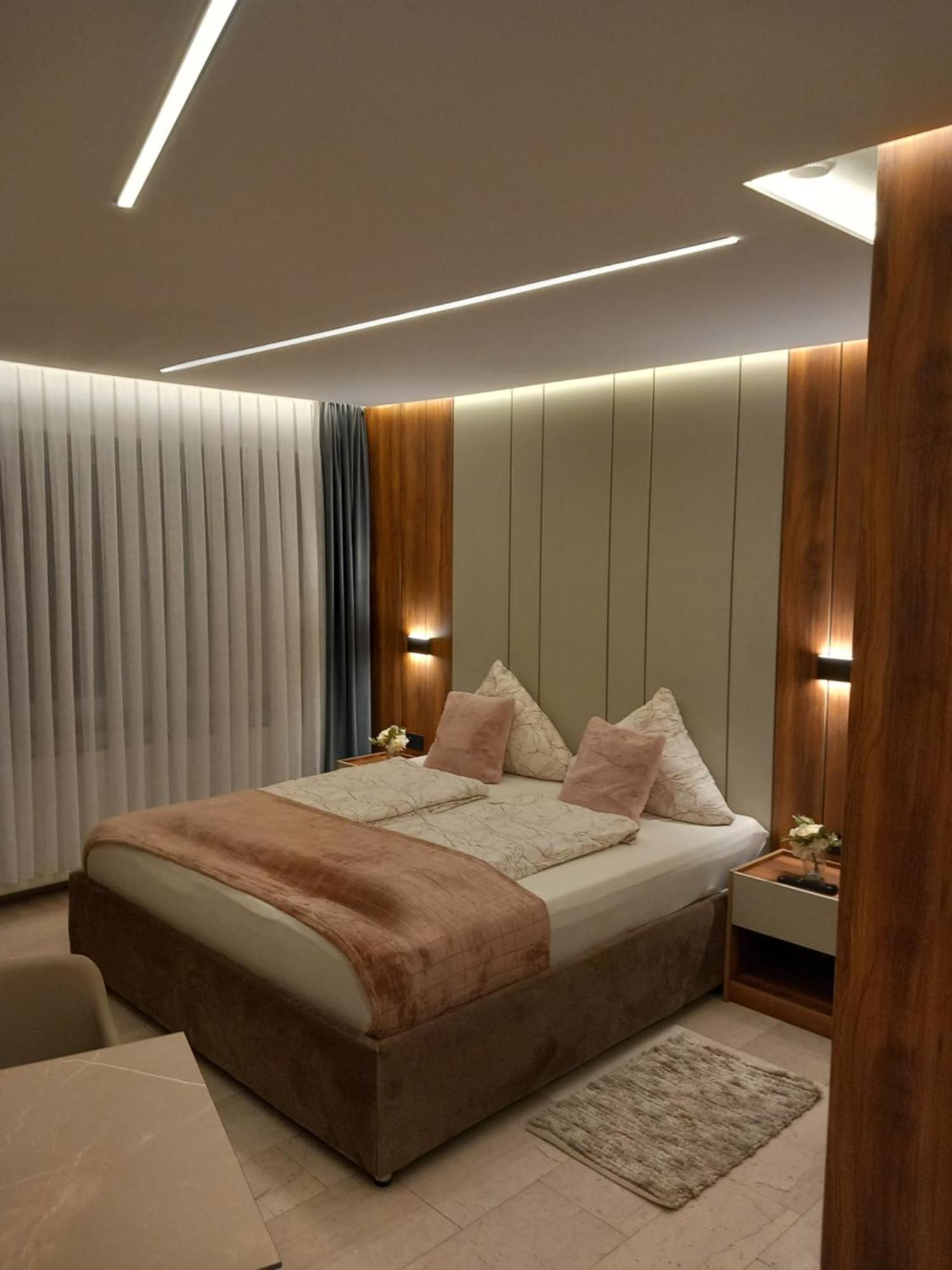 Hotel Hafez Bad Salzuflen Ngoại thất bức ảnh