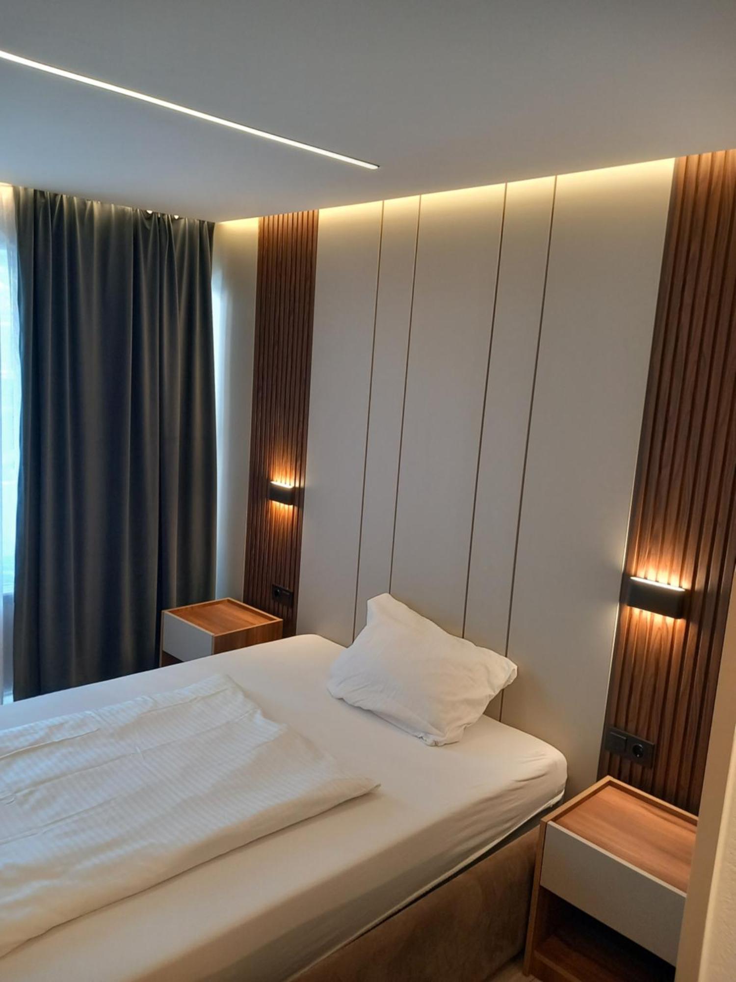 Hotel Hafez Bad Salzuflen Ngoại thất bức ảnh